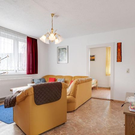 Cozy Apartment In Altenfeld With Garden Altenfeld (Thuringia) Exterior foto